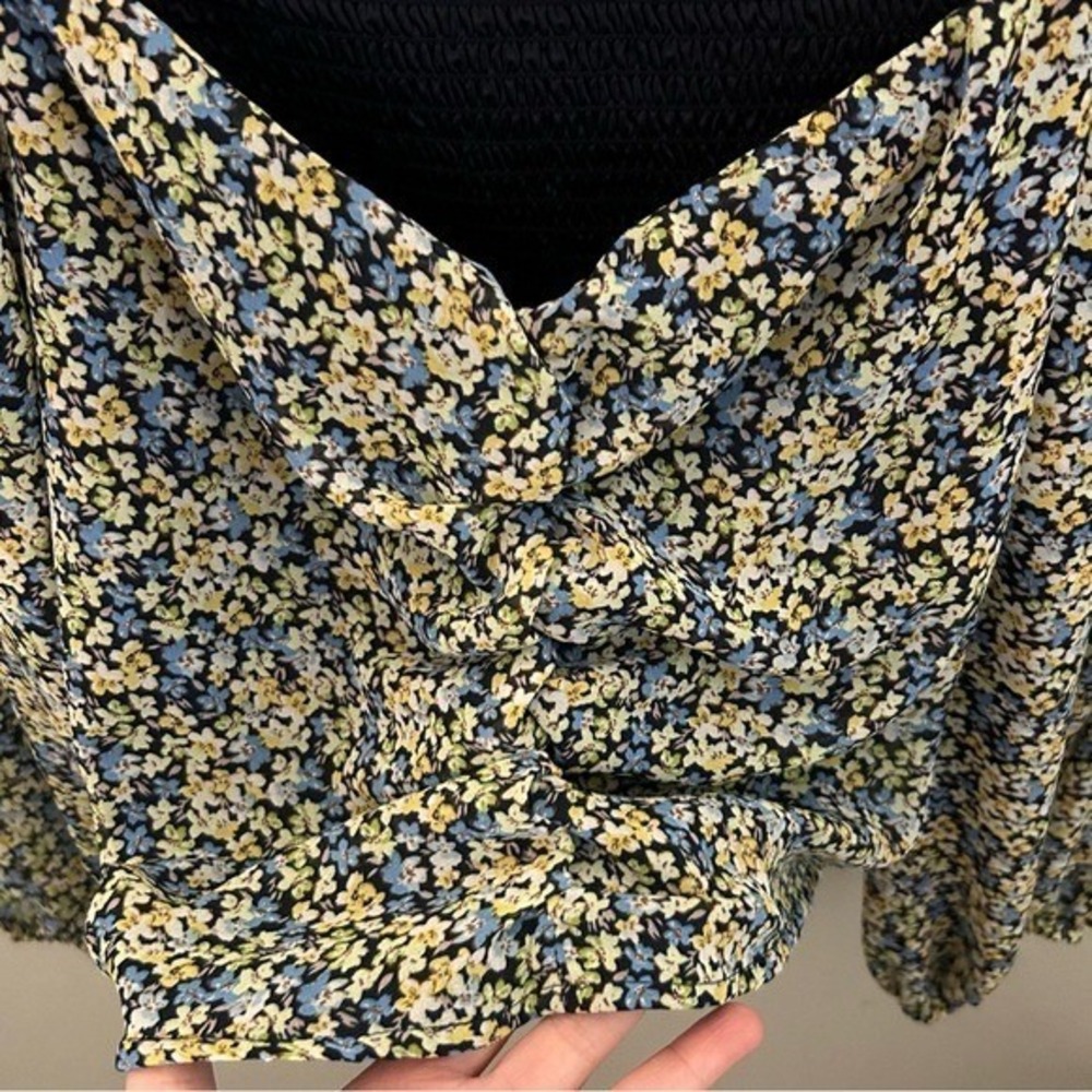 Floral Smocked Peasant Top Puff Sleeve Cropped Blouse  XL (fits‎ like a Large) - Picture 8 of 11